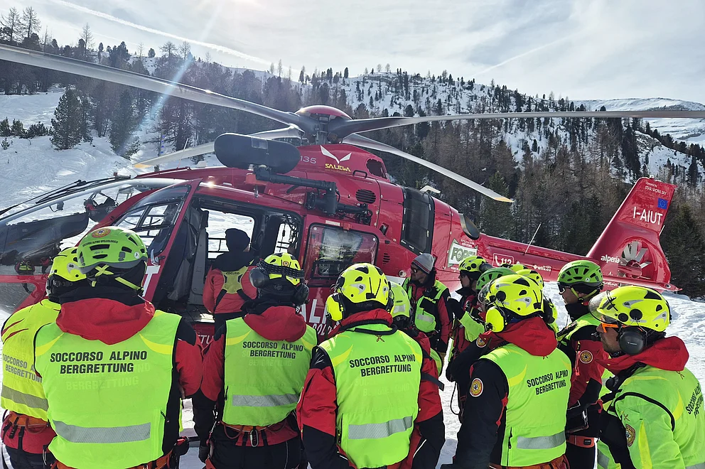 [Translate to Italiano:] Unsere Bergrettung lebt vom außergewöhnlichen Einsatz zahlreicher freiwilliger Mitglieder.